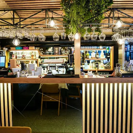 Boutique Aviator 호텔 3*